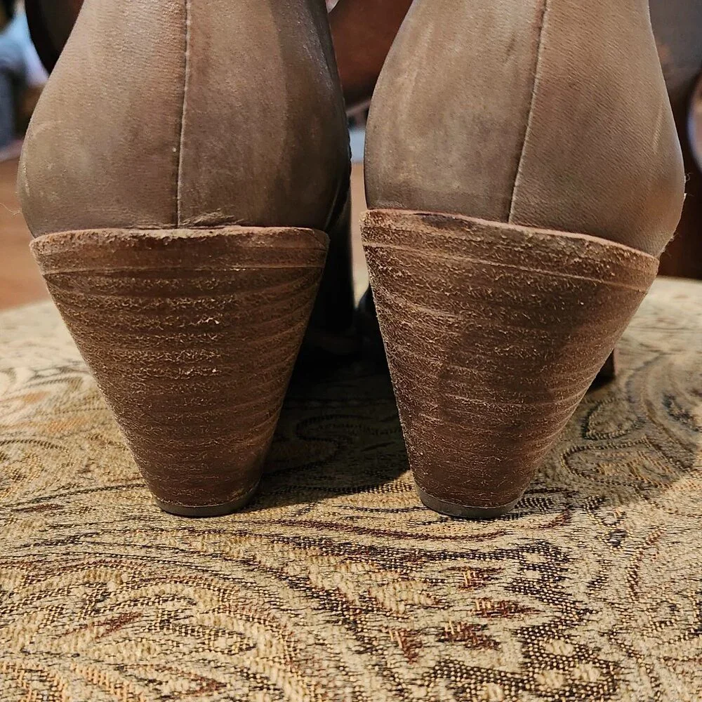 FRYE Lila Zip Ankle Bootie - Gray - Picture 4 of 11